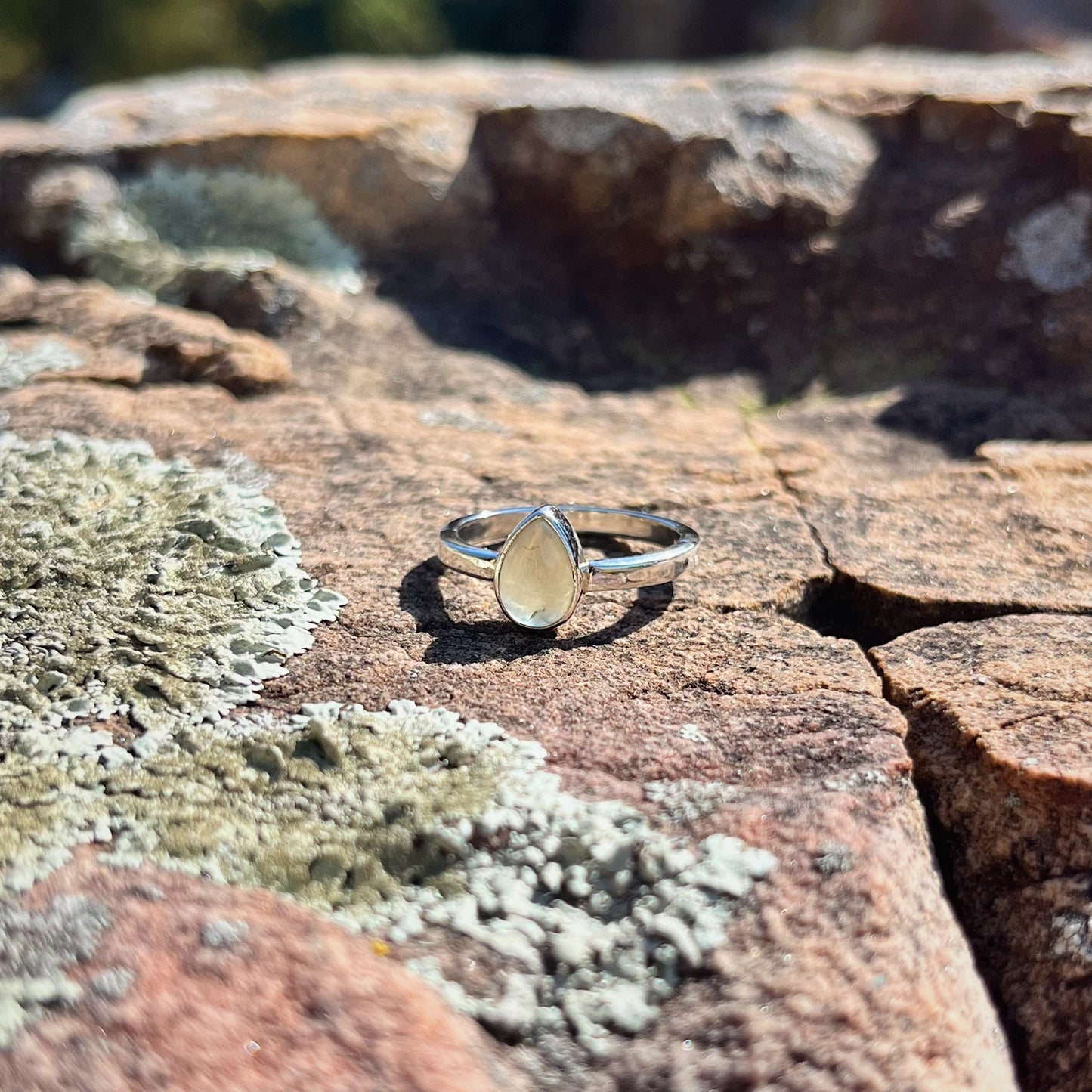 Prehnite Ring (Size 8)